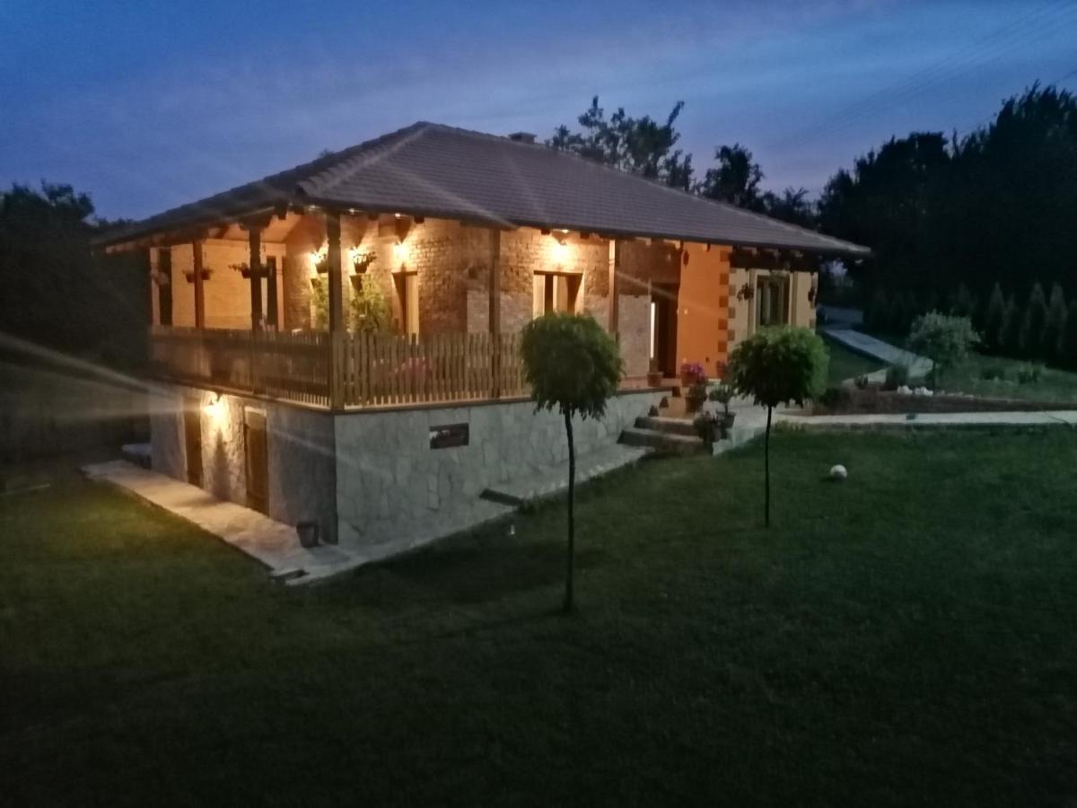 Kuca Za Uzivanje Валево Экстерьер фото