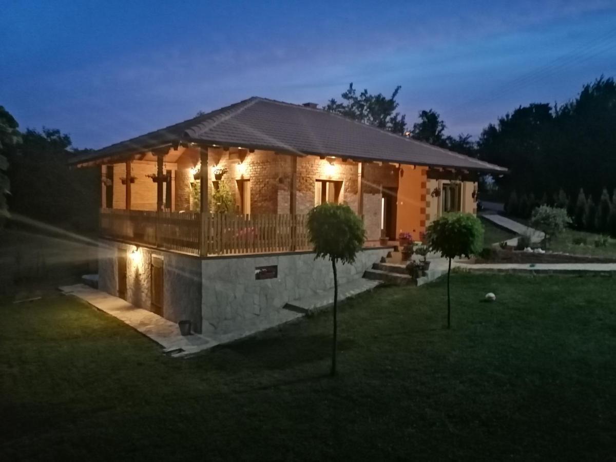 Kuca Za Uzivanje Валево Экстерьер фото